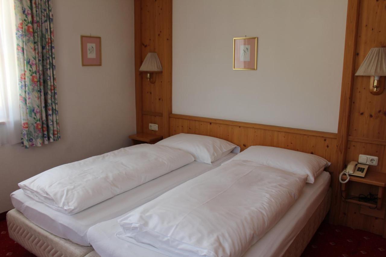 Hotel Grafenwirt 바그라인 외부 사진